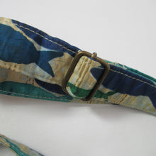 Load image into Gallery viewer, Paul Brent Sun N Sand Tote Handbag Large Blue Green Fish School Crossbody Adjust