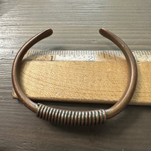 Load image into Gallery viewer, Vintage Copper Cuff Bracelet Large 2.5 i Metal Wrap Detail Adjustable