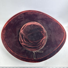 Load image into Gallery viewer, Vtg Garolner Velvet Hat Women 22 Brown Short Rear Wide Side Front Brim Netting