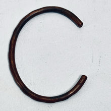 Load image into Gallery viewer, Vtg Copper Metal Cuff Bracelet Large Unisex Classic Adjustable