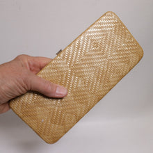 Load image into Gallery viewer, Rolfs Clutch Wallet Women Natural Straw Weave Hinged Hard Case Cards Cash Coin

