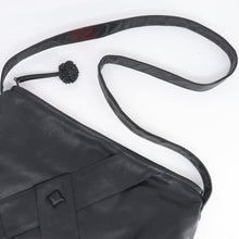 Load image into Gallery viewer, Vtg Sharif Handbag M Black Leather Square Bead Lined Retro Purse Shoulder Bag
